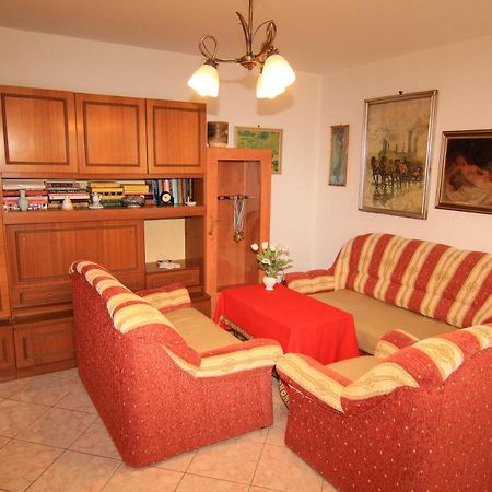 Appartement Margaréta Apartmanház à Balatonboglár Extérieur photo